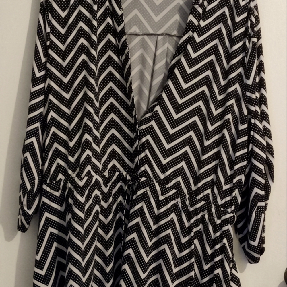 Robert Louis dress